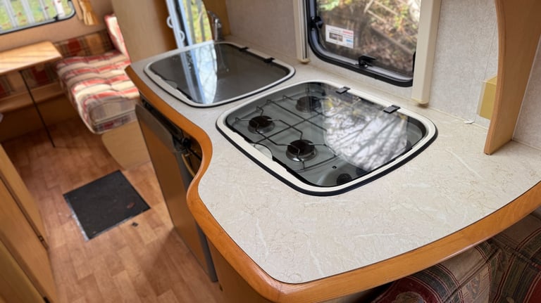 2004 Bailey Pageant Provence 5 Berth - Spares or Repair