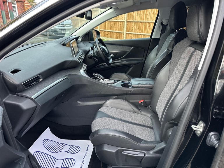 2018 Peugeot 5008 1.2 PureTech Allure EAT Euro 6 (s/s) 5dr HATCHBACK Petrol Automatic