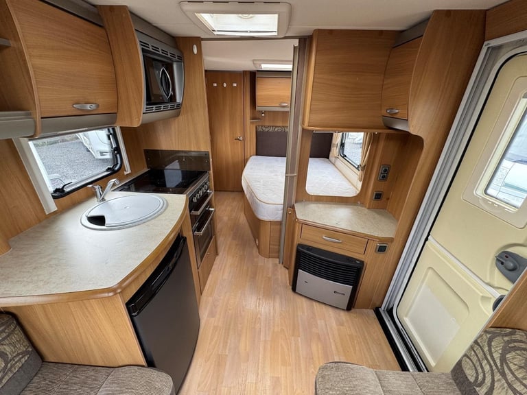 Swift Challenger 570 / 4 2010