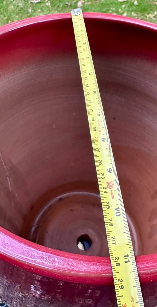 Brand new glazed pot, two colours . 11 x13 inches 