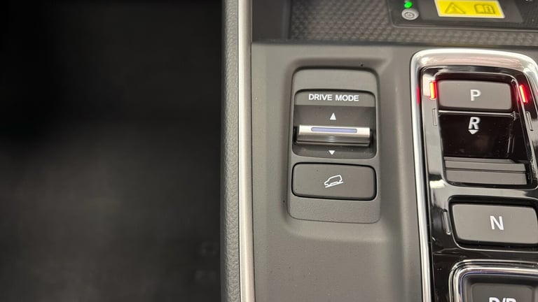 2025 Honda CR-V 2.0 eHEV Elegance 5dr eCVT Hybrid Estate Estate Hybrid Automatic