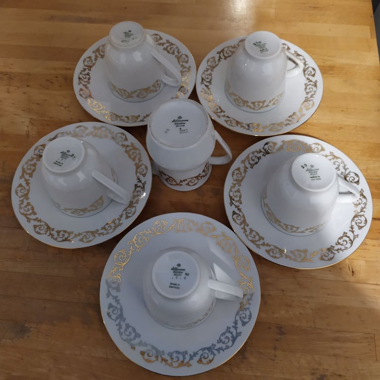 Seltmann Weiden Bavaria Tea Cups Saucers & Creamer