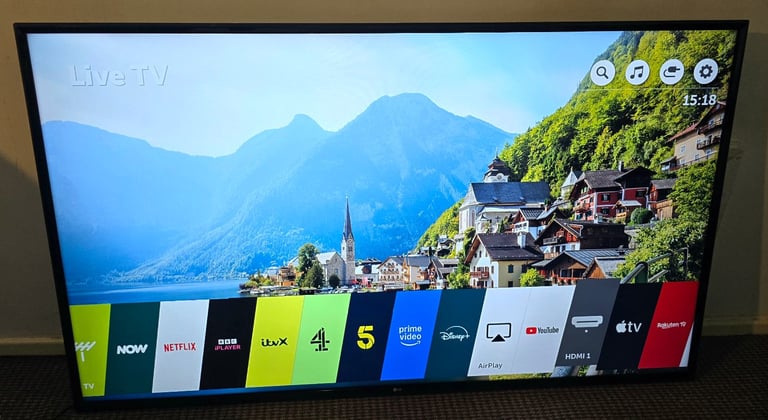 Smart TV LG 4k UHD 65 inch Fully Working order NO STAND 