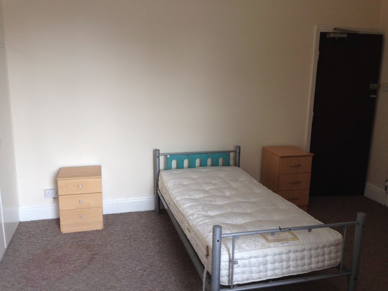 image for CLEAN SINGLE ROOM TO LET IN LEICESTER LE3