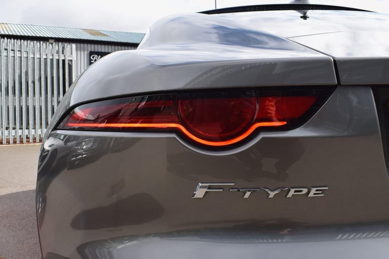 Jaguar F-Type 2.0i Auto Euro 6 (s/s) 2dr Petrol Automatic