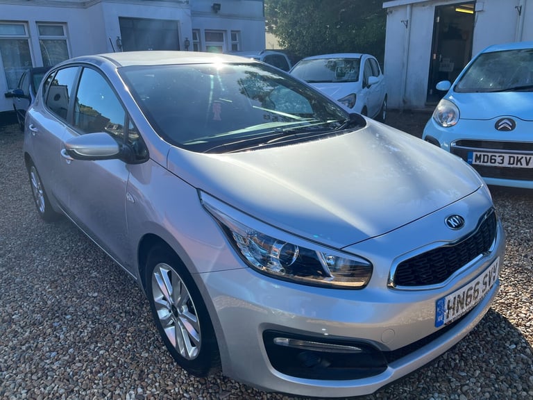 2016 Kia Ceed 1.4 SR7 Hatchback 5dr Petrol Manual Euro 6 (98 bhp) Petrol