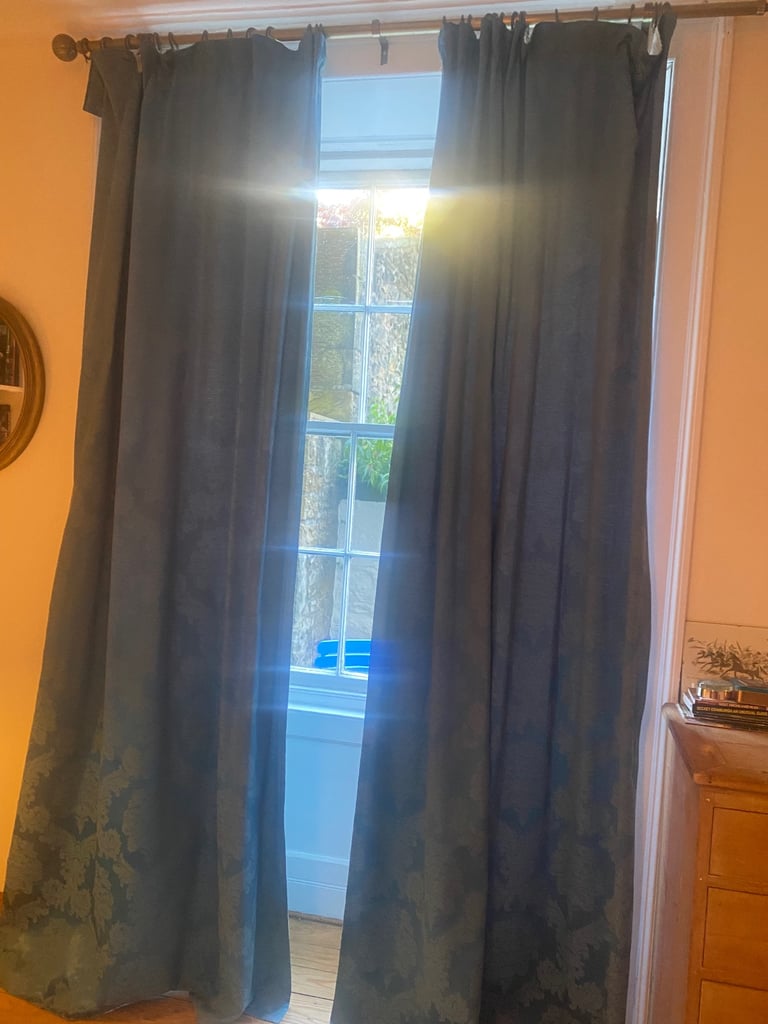 Bedroom Curtains 