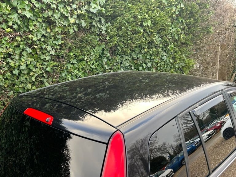 2011 Ford Fusion 1.6 Titanium Hatchback 5dr Petrol Manual (157 g/km, 99 bhp) Hatchback Petrol Manual