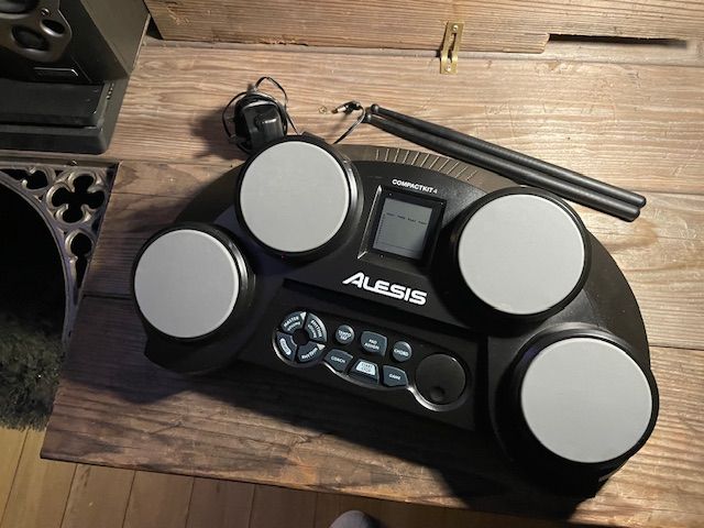 image for Alesis compact kit 4 electronic drum machine