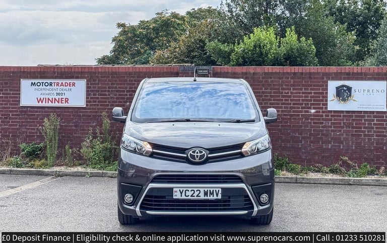 2022 Toyota PROACE CITY Verso 1.5D Shuttle Medium MPV 5dr Diesel Manual MWB Euro 6 (s/s) (9 Seat)...