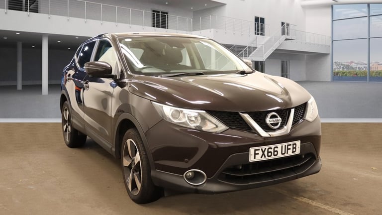 image for 2016 Nissan Qashqai 1.5 dCi N-Connecta 5dr HATCHBACK Diesel Manual