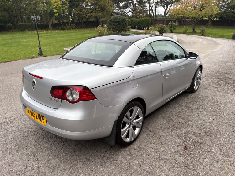2009 Volkswagen Eos 2.0 TDI CR Sport Cabriolet 2dr Diesel DSG Euro 5 (140 ps)