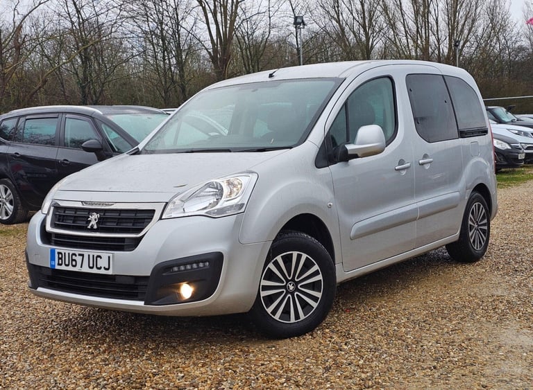 2017 Peugeot Partner Tepee 1.6 BlueHDi Allure Euro 6 (s/s) 5dr MPV Diesel Manual