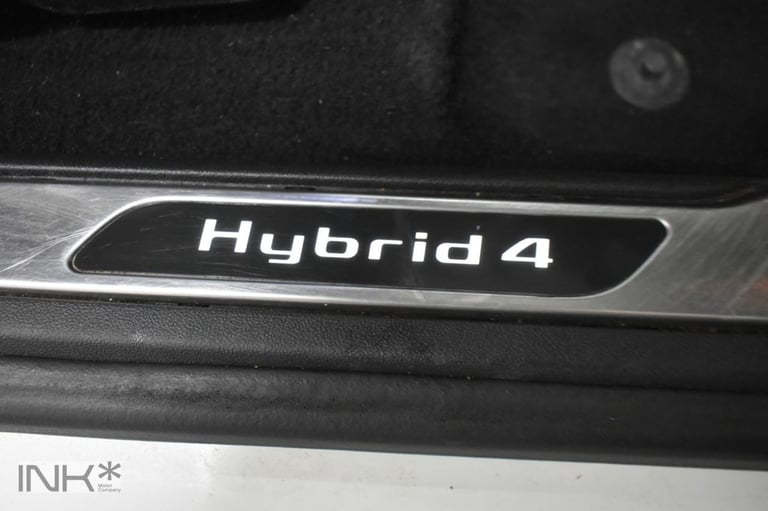 2014 Citroen DS5 2.0 h e-HDi Airdream DSport Hatchback 5dr Diesel Hybrid EGS6 4WD Euro 5 (s/ Hatc...