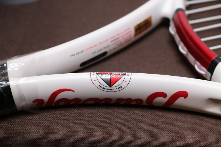 Bancroft tennis racquet for junior carbon frame SL0 never used 26 inch 227g