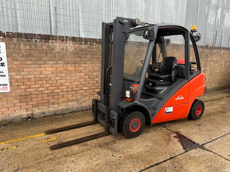 Linde H25T Gas forklift