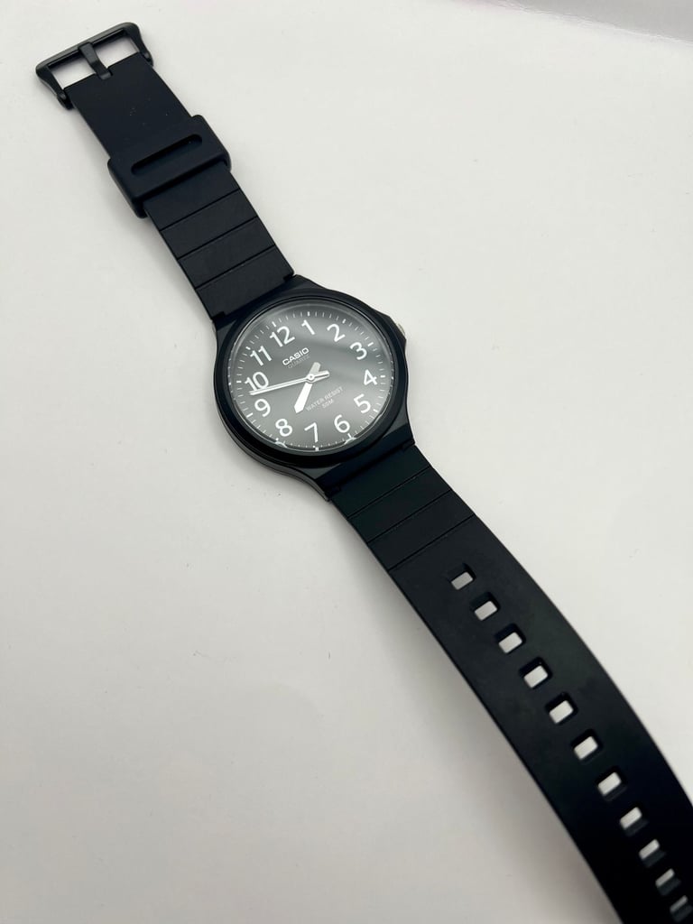 image for Casio MW-240-1BVEF Black Minimalist Classic Everyday Watch - Quartz, Great