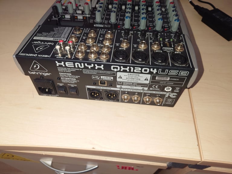 Behringer Xenyx QX1204USB mixing desk 