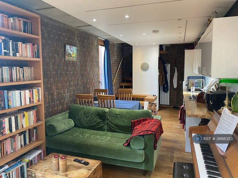 1 bedroom house in Maryland Road, London, N22 (1 bed) (#2668353)