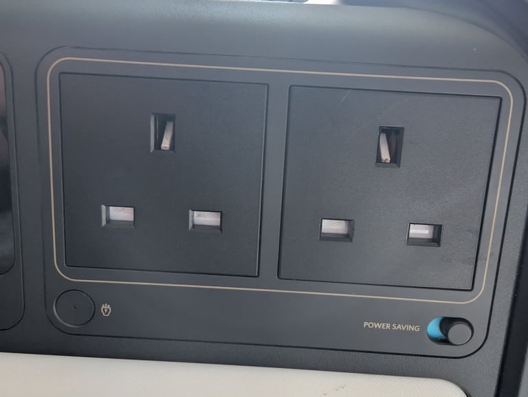 Anker 555 Portable Power Station 