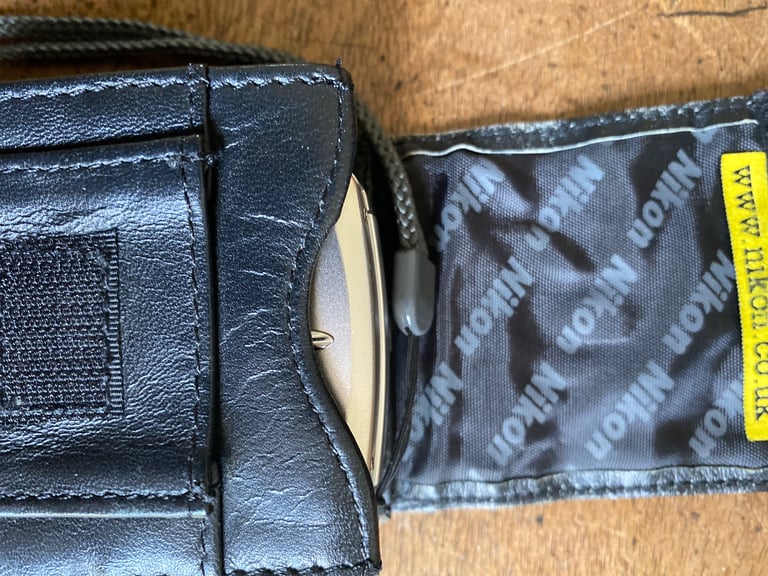 OLYMPUS DIGITAL MJU 600 CAMERA 6.0MP Silver Boxed Instructions Charger 