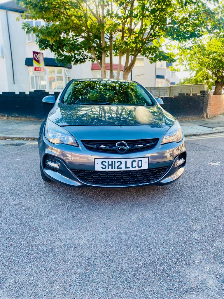 Cheap Vauxhall, ASTRA, Hatchback, 2012, Manual, 1598 (cc),5 doors for sale in Edmonton, Greater London