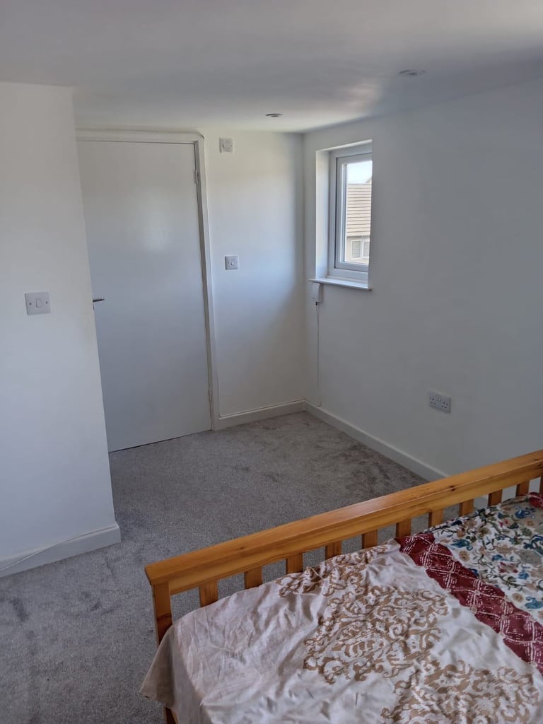 Double Room to Let in Leicester