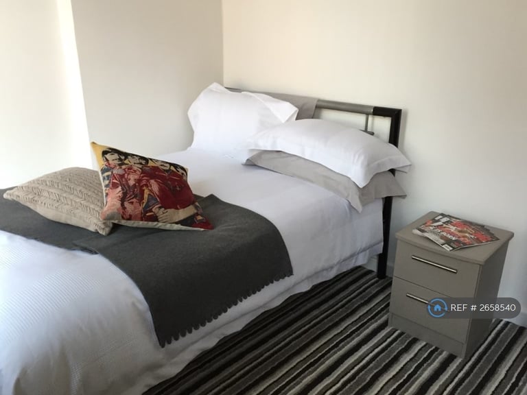 9 bedroom house in Kensington, Liverpool, L7 (9 bed) (#2658540)