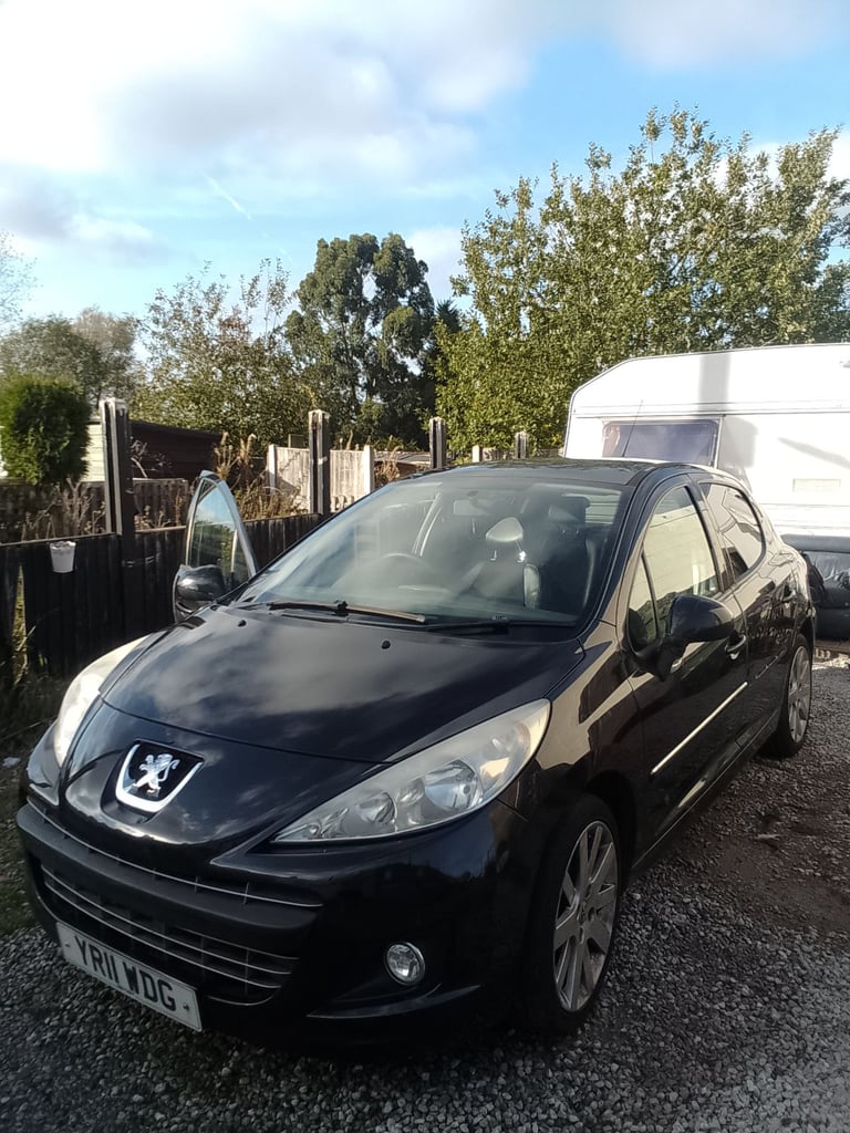 Peugeot, 207, Hatchback, 2011, Manual, 1560 (cc), 5 doors