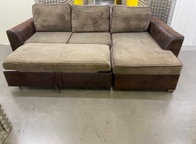 Pullout L shape sofabed •free delivery 