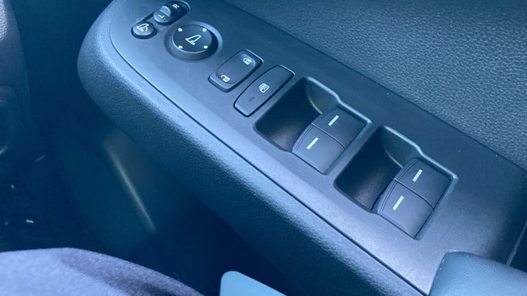 2023 Honda HR-V 1.5 eHEV Elegance 5dr CVT Hybrid Hatchback Hatchback Hybrid Automatic