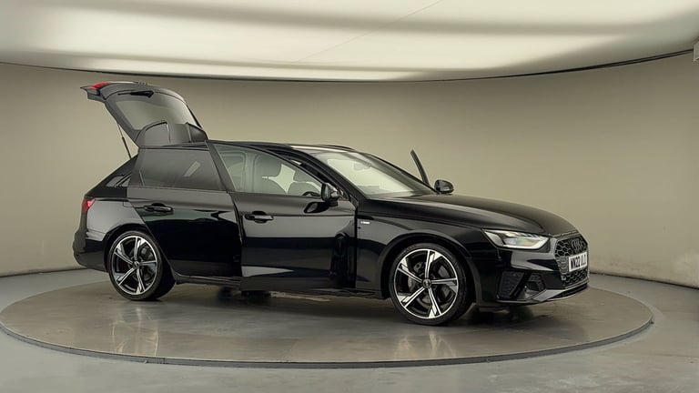 2022 Audi A4 Avant 2.0 TFSI 40 Black Edition Estate 5dr Petrol S Tronic Euro 6 (s/s) (204 ps) Est...