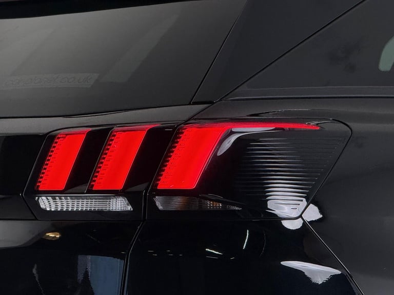 2018 Peugeot 3008 1.2 PureTech Allure Euro 6 (s/s) 5dr HATCHBACK Petrol Manual