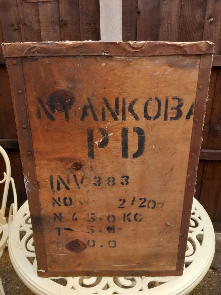 image for WOODEN TEA CHEST, KENYA HIGHGROWN TEA 