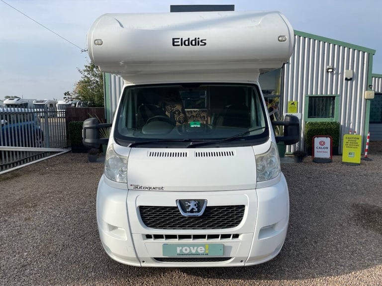 Elddis Autoquest 145 4 Berth 4 Belt End lounge 3300kg