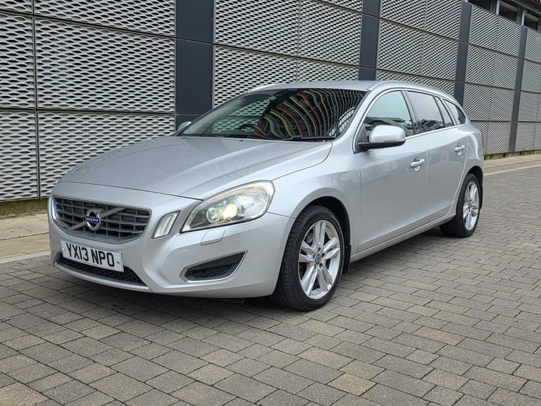 Volvo, V60, Estate, 2013, Manual, 1560 (cc), 5 doors