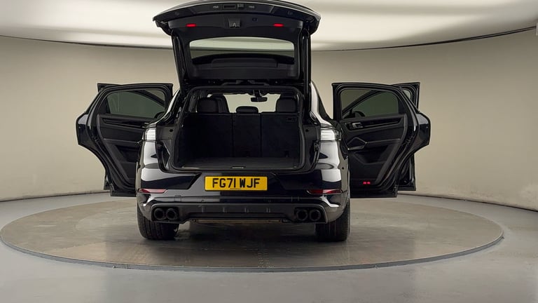2021 Porsche Cayenne 4.0 V8 E-Hybrid 17.9kWh Turbo S Coupe 5dr Petrol Plug-in Hybrid TiptronicS C...