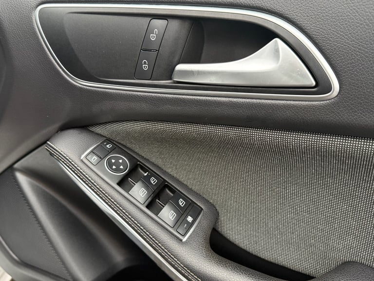 2014 Mercedes-Benz A-Class A180 [1.5] CDI SE 5dr Auto HATCHBACK Diesel Automatic