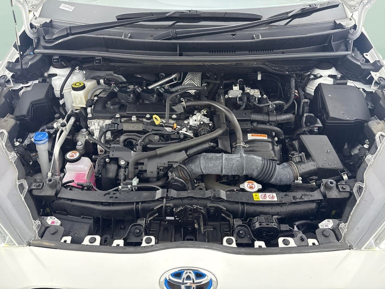 2021 Toyota Yaris 1.5 Hybrid Design 5dr CVT HATCHBACK PETROL/ELECTRIC Automatic