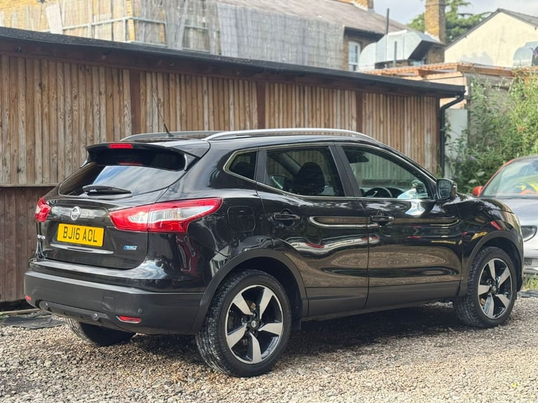 Nissan, QASHQAI, Hatchback, 2016, Manual, 1461 (cc), 5 doors