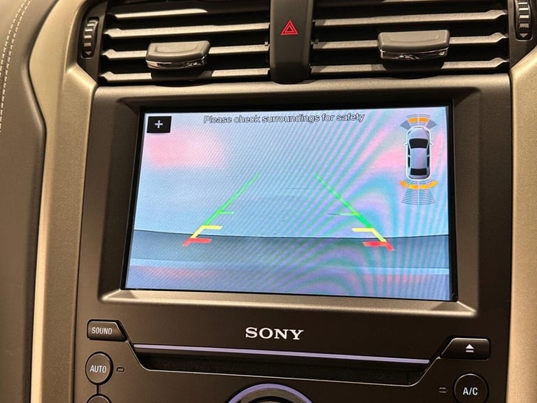 2018 Ford Mondeo 2.0 TDCi Vignale Hatchback 5dr Diesel Powershift Euro 6 (s/s) (180 ps) Hatchback...