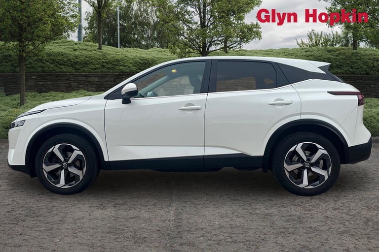 2022 Nissan Qashqai 1.3 DiG-T MH N-Connecta 5dr Hatchback Petrol Manual