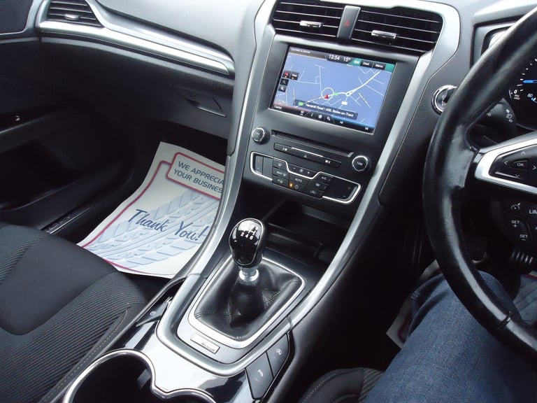 2016 Ford Mondeo 2.0 TDCi Titanium 5dr HATCHBACK Diesel Manual