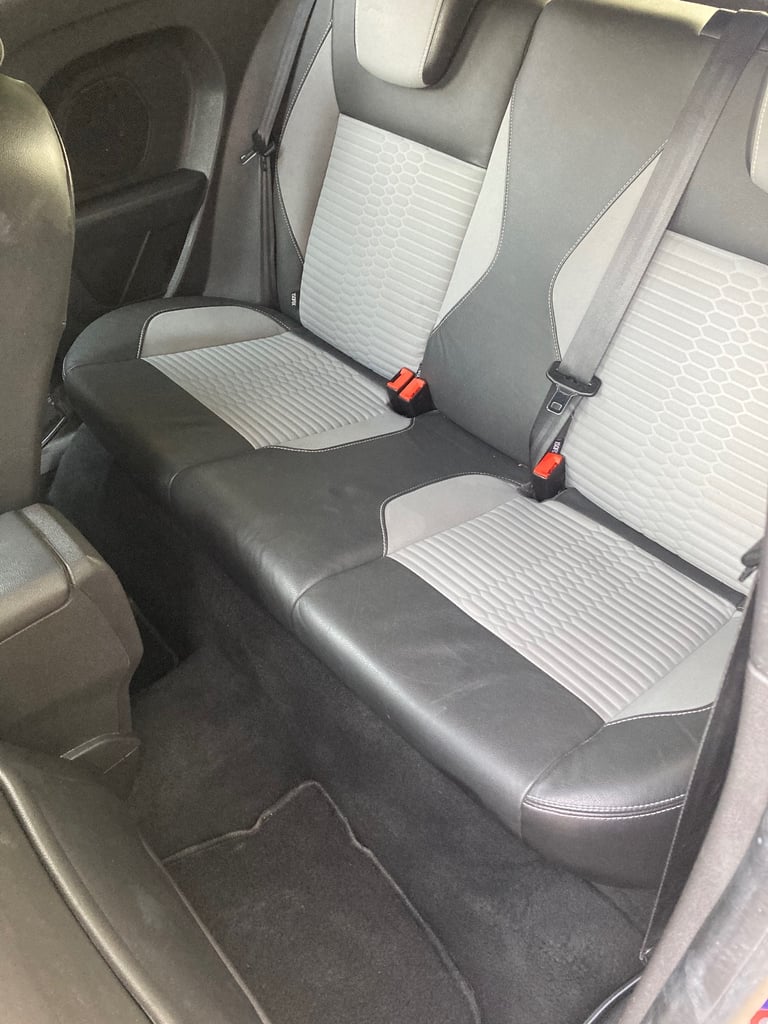 Ford, FIESTA, Hatchback, 2013, Manual, 1596 (cc), 3 doors