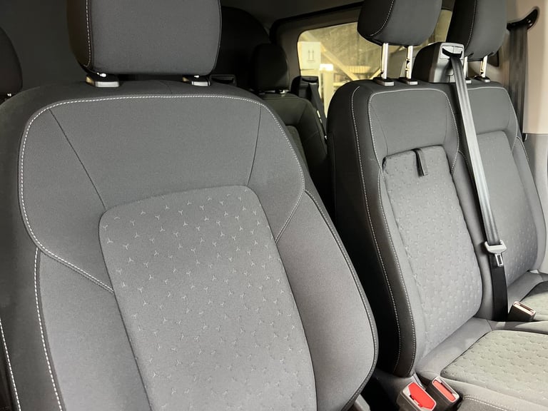 2025 Ford Transit Custom 320 SWB 2.0 Tdci Limited 136PS D/Cab Crew Bus Diesel Manual