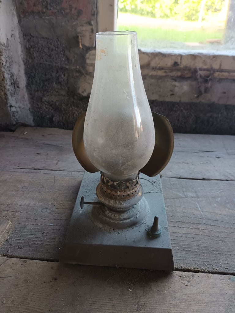 image for Vintage Oil Lamp 