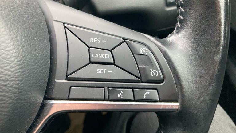 2019 Nissan Qashqai 1.3 DiG-T Acenta Premium 5dr Petrol Hatchback Hatchback Petrol Manual