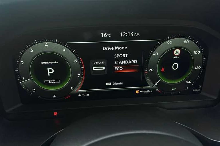 2025 Nissan Qashqai 1.3 DIG-T MH 158 N-CONNECTA 5DR XTRONIC Hatchback Petrol Automatic