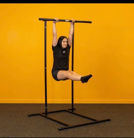 🔥 Gravity Fitness Pull-Up Bar – Heavy Duty, Perfect Condition