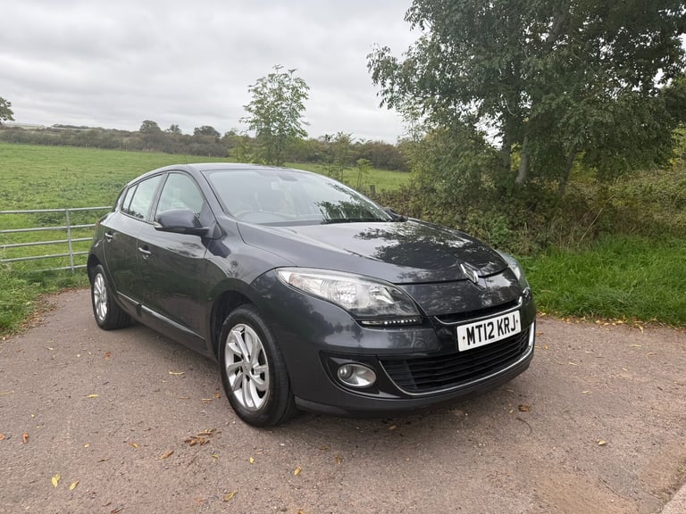 2012 Renault Megane 1.5 dCi 110 Dynamique TomTom 5dr [Start Stop] HATCHBACK Diesel Manual